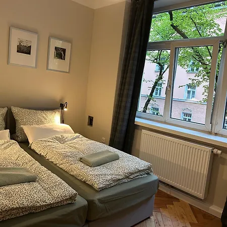 Hello Künstlerflair München