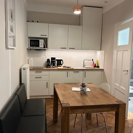 Hello Kuenstlerflair * ميونيخ